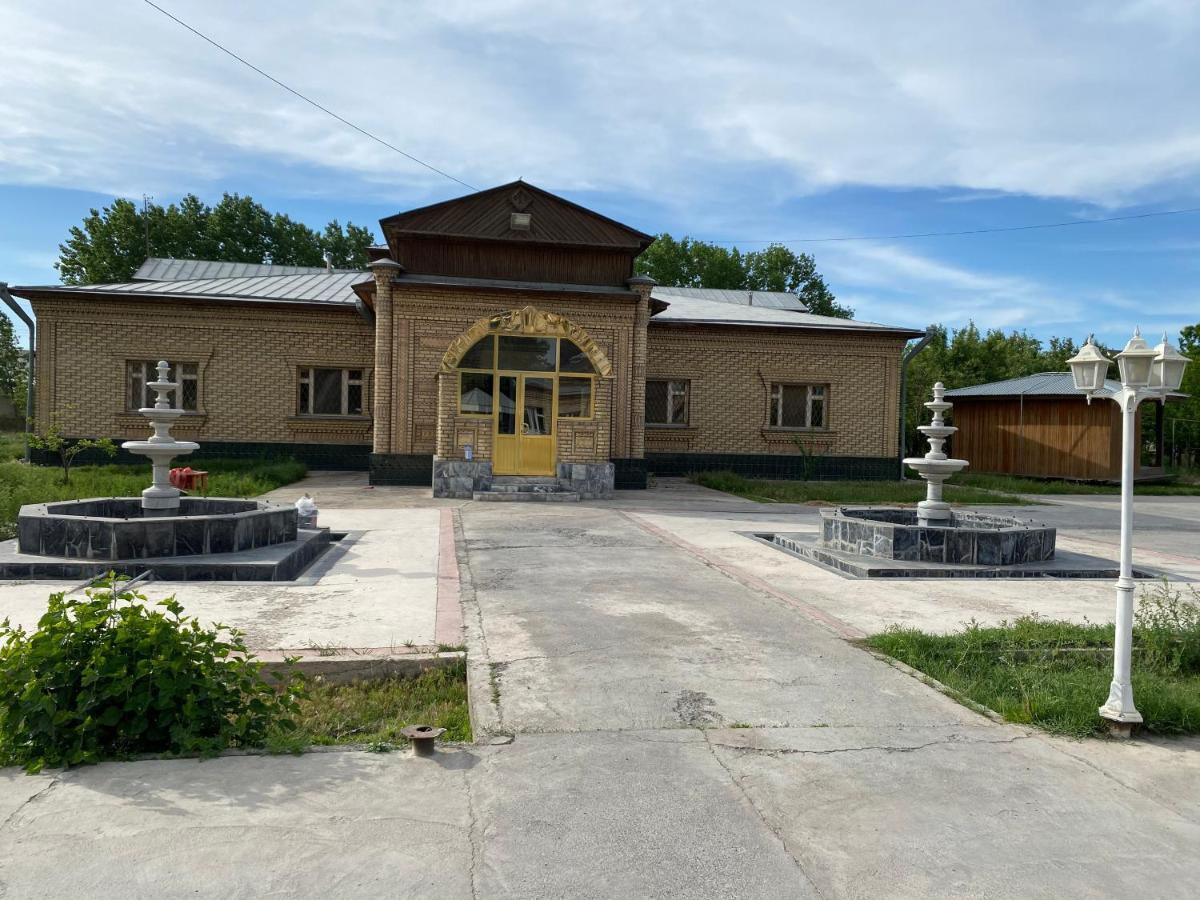 Nature Hotel Turkistan エクステリア 写真